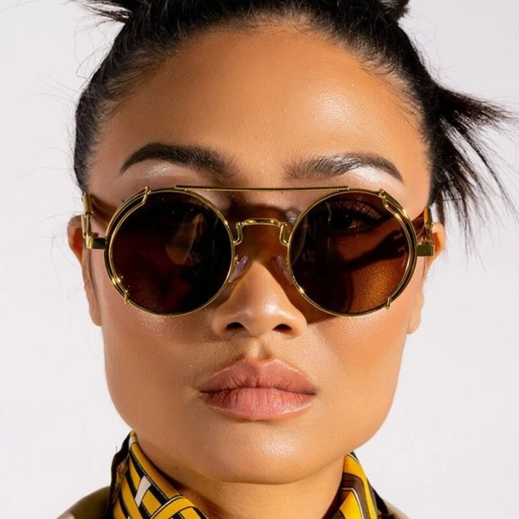 Sunglasses - Picture 2 of 3